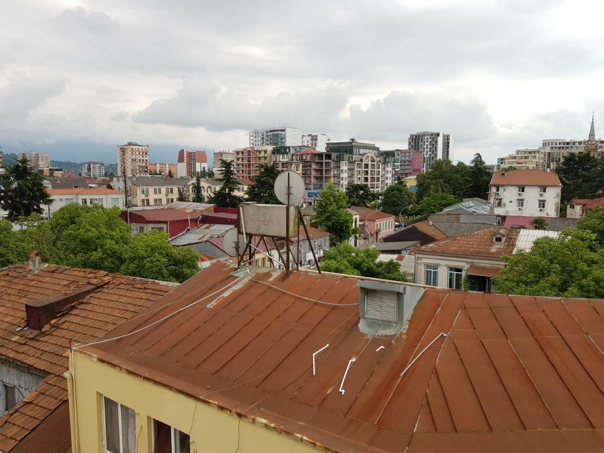 Mikepalace Batumi Esterno foto