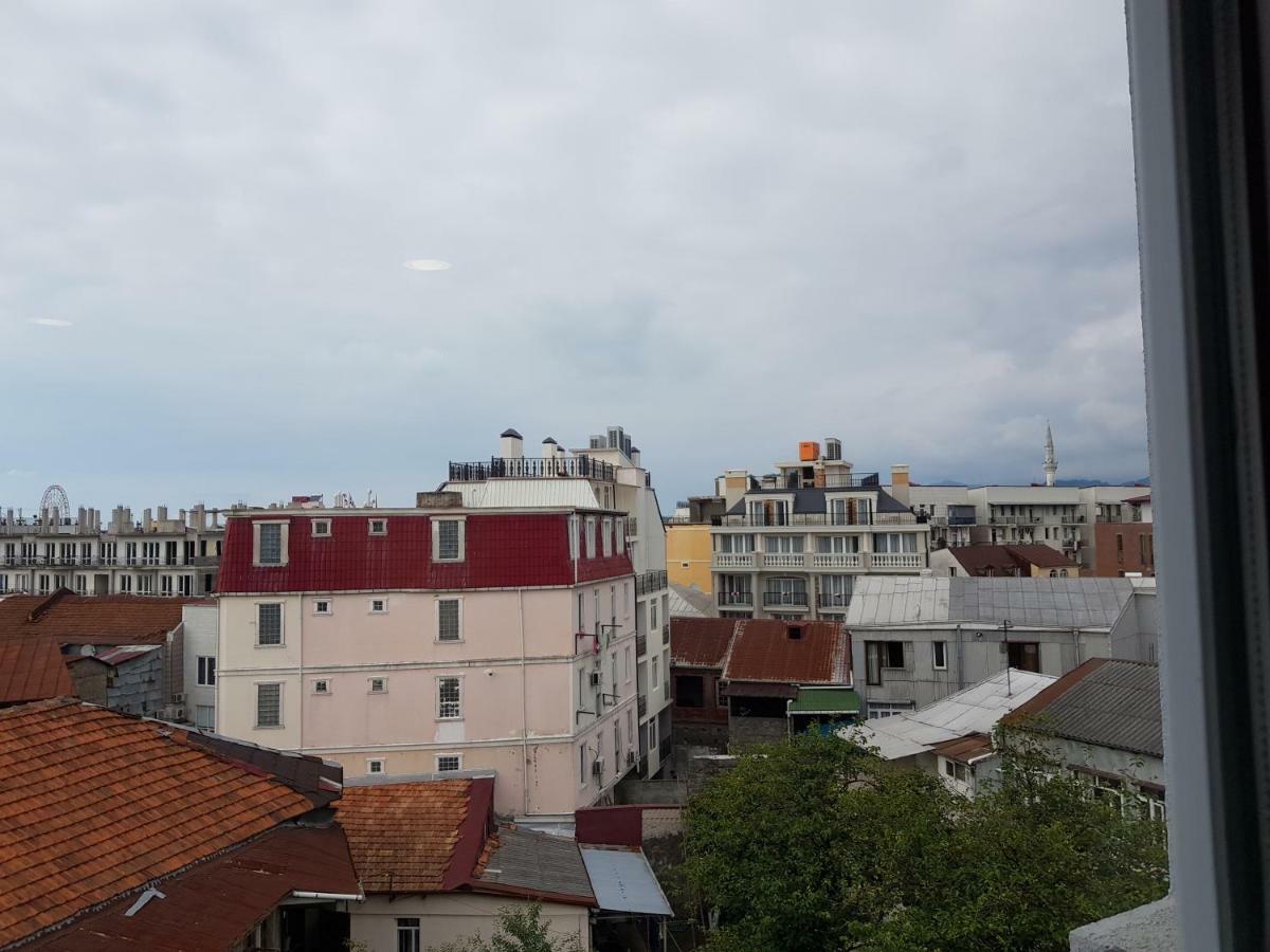 Mikepalace Batumi Esterno foto