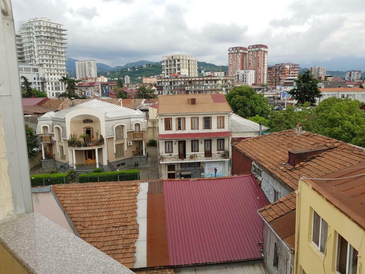 Mikepalace Batumi Esterno foto